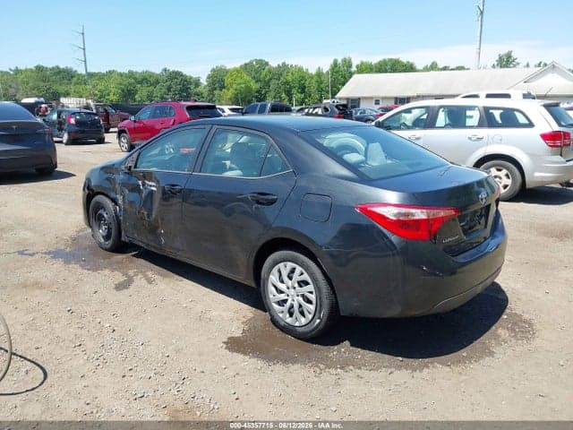 2017 TOYOTA COROLLA LE 3