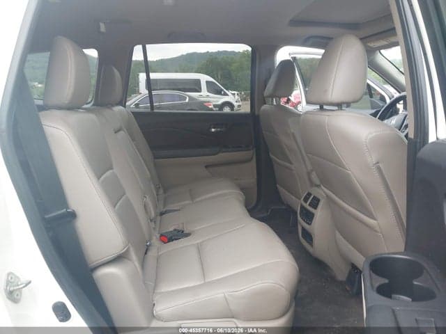 2018 HONDA PILOT EX-L 8