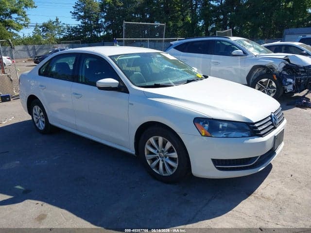 2015 VOLKSWAGEN PASSAT 1.8T