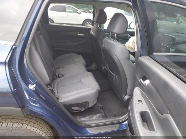 2020 HYUNDAI SANTA FE SE 8