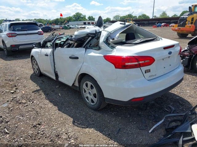2018 FORD FOCUS S 3