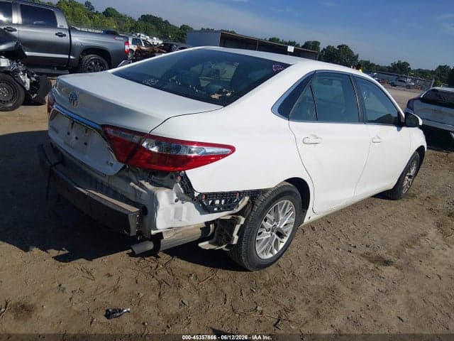 2017 TOYOTA CAMRY LE 4