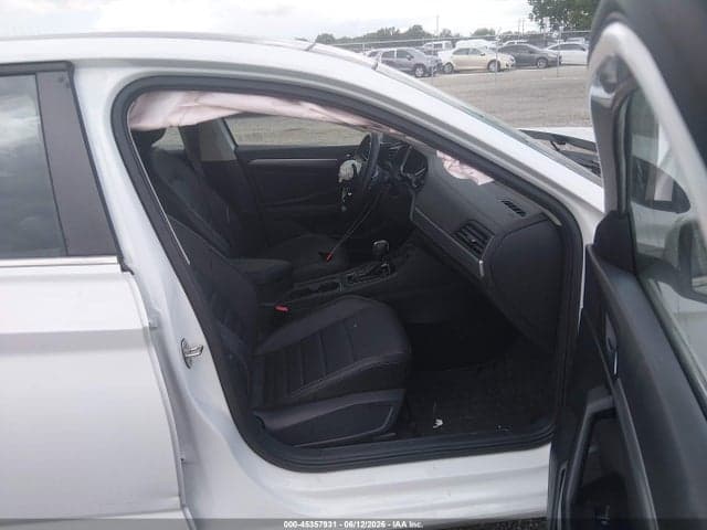 2021 VOLKSWAGEN JETTA 1.4T R-LINE/1.4T S/1.4T SE 5