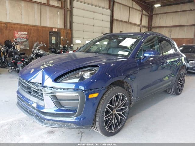 2026 PORSCHE MACAN T 2