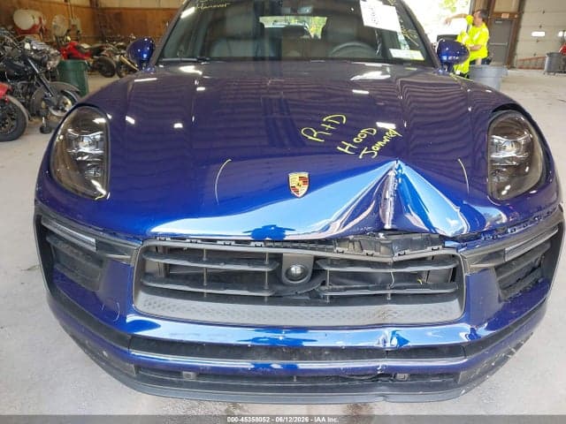 2026 PORSCHE MACAN T 6
