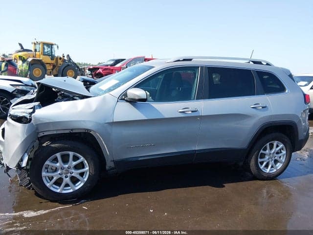 2018 JEEP CHEROKEE LATITUDE 4X4 13