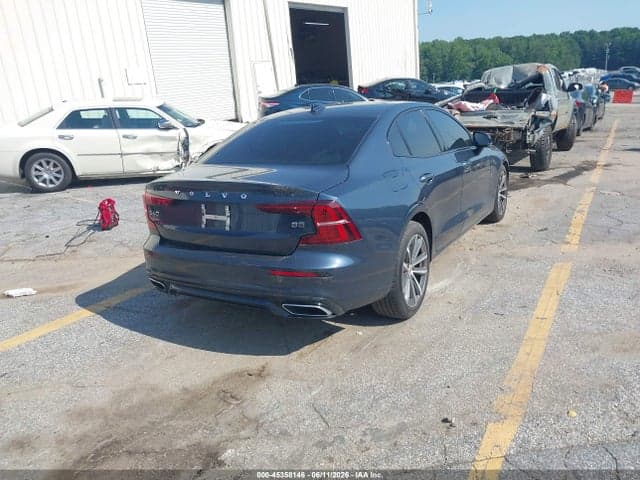 2022 VOLVO S60 B5 4
