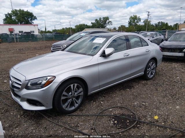 2018 MERCEDES-BENZ C 300 2