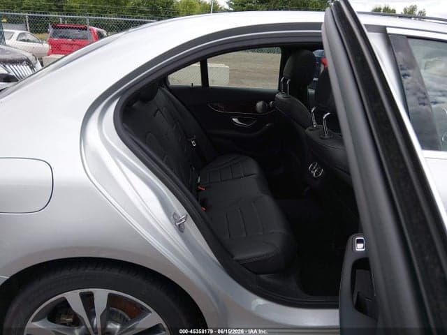 2018 MERCEDES-BENZ C 300 8