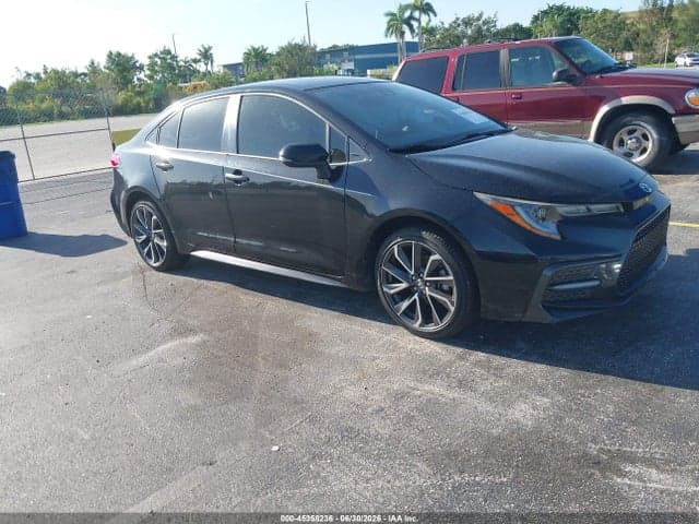 2021 TOYOTA COROLLA SE 1