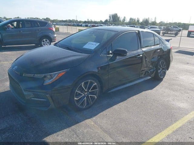 2021 TOYOTA COROLLA SE 2