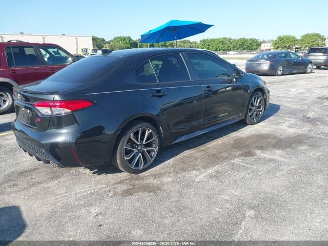 2021 TOYOTA COROLLA SE 4