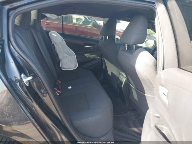2021 TOYOTA COROLLA SE 8