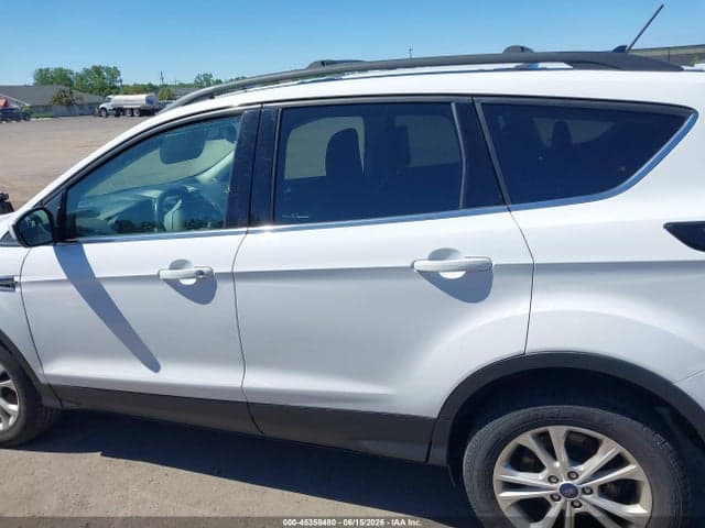 2018 FORD ESCAPE SEL 14