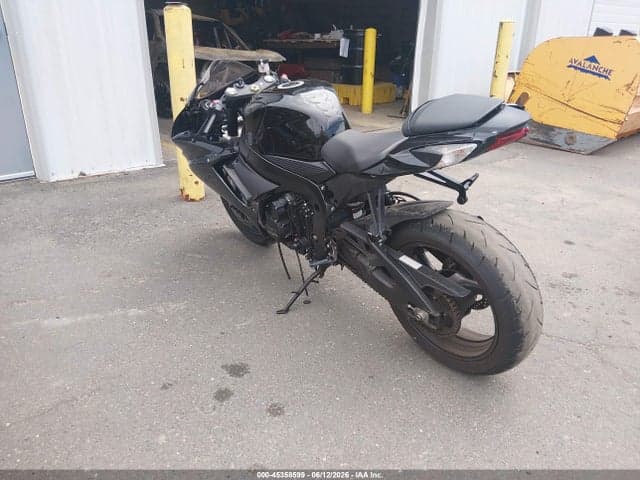 2020 SUZUKI GSX-R600 3
