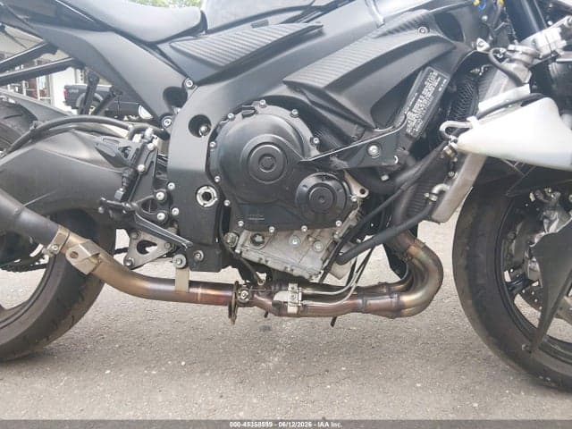 2020 SUZUKI GSX-R600 8