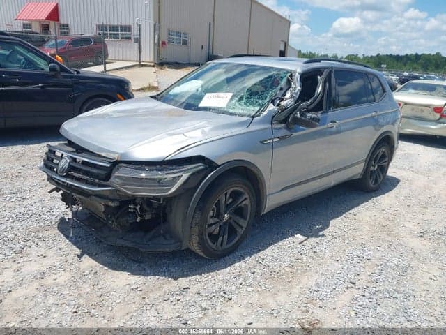 2023 VOLKSWAGEN TIGUAN 2.0T SE R-LINE BLACK 2