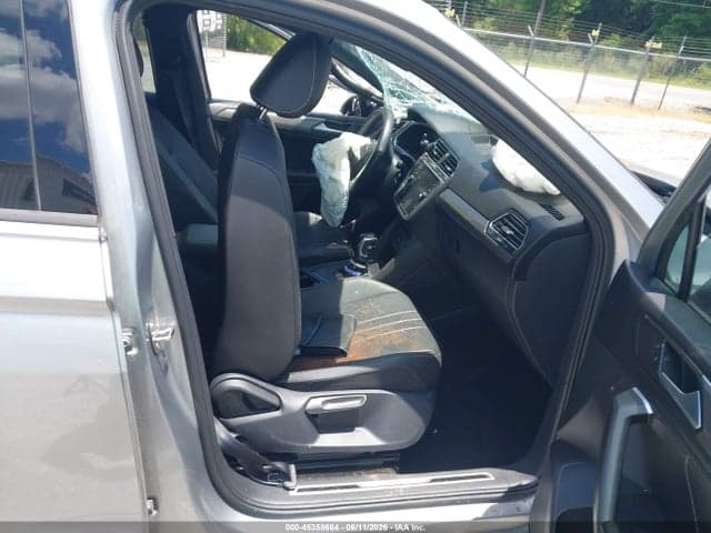 2023 VOLKSWAGEN TIGUAN 2.0T SE R-LINE BLACK 5