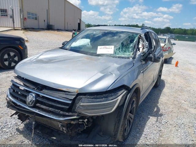 2023 VOLKSWAGEN TIGUAN 2.0T SE R-LINE BLACK 6