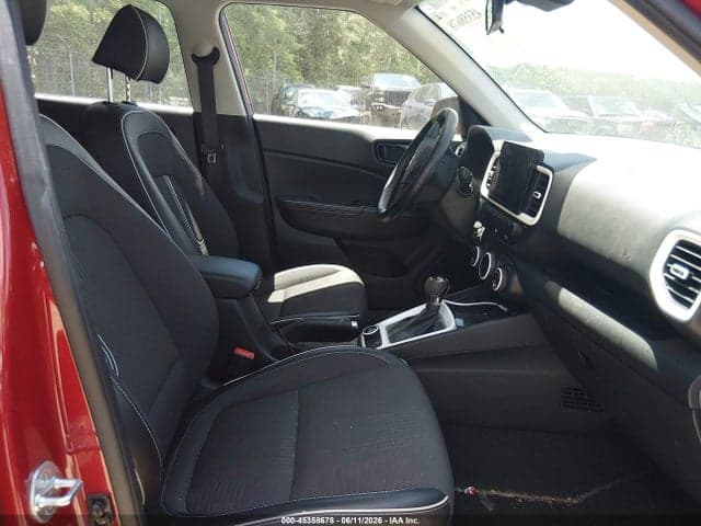 2023 HYUNDAI VENUE LIMITED 5