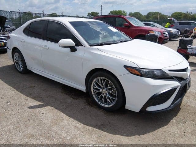 2022 TOYOTA CAMRY SE - 1