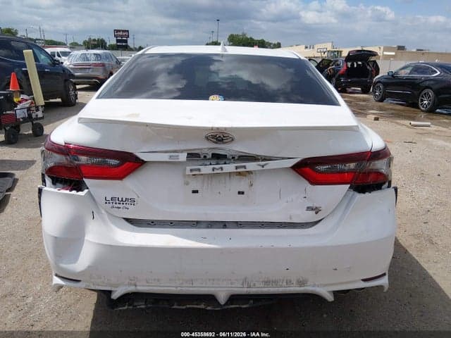 2022 TOYOTA CAMRY SE 17