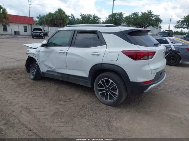 2024 CHEVROLET TRAILBLAZER FWD LT 3