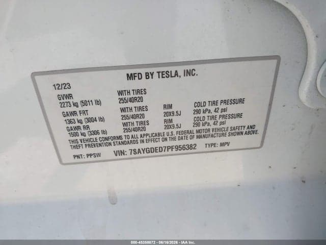 2023 TESLA MODEL Y RWD 9
