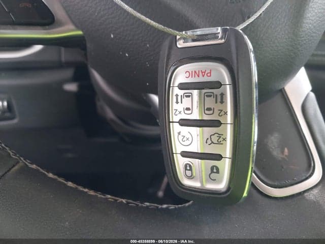2025 CHRYSLER PACIFICA HYBRID SELECT 11