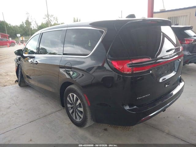 2025 CHRYSLER PACIFICA HYBRID SELECT 3