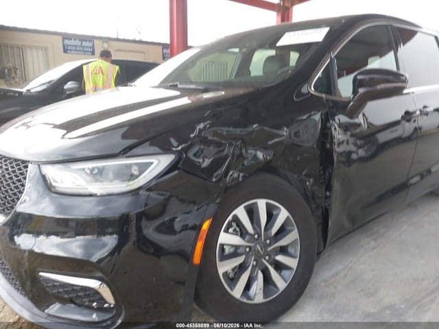 2025 CHRYSLER PACIFICA HYBRID SELECT 6