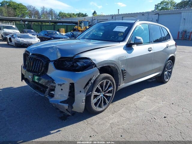 2026 BMW X5 PHEV XDRIVE50E 2
