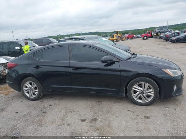 2019 HYUNDAI ELANTRA VALUE EDITION 13