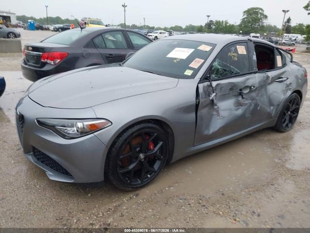 2020 ALFA ROMEO GIULIA RWD 2