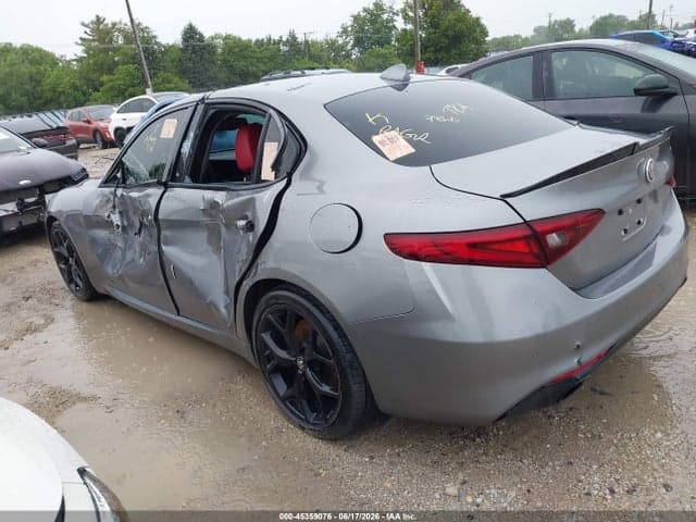 2020 ALFA ROMEO GIULIA RWD 3