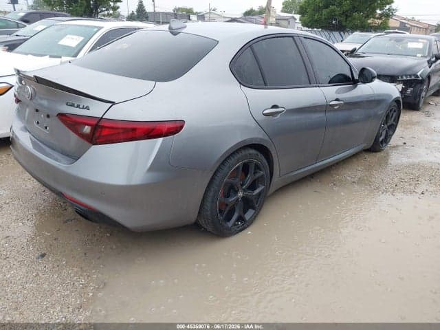 2020 ALFA ROMEO GIULIA RWD 4
