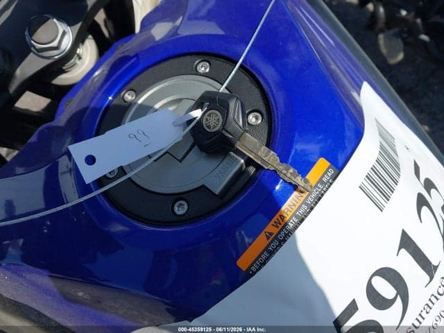 2025 YAMAHA XTZ690 11