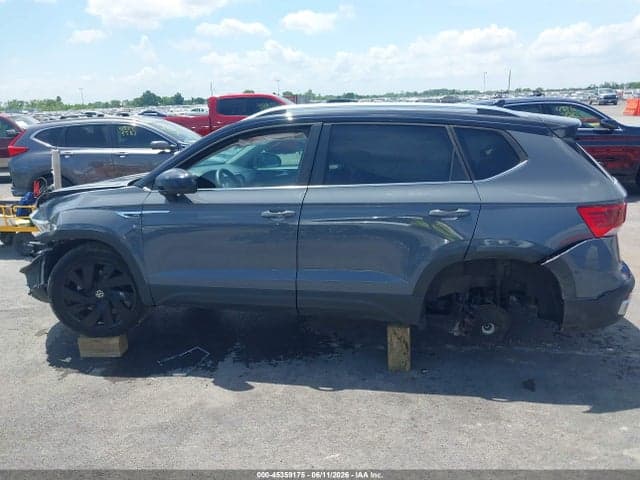2024 VOLKSWAGEN TAOS 1.5T SE 14
