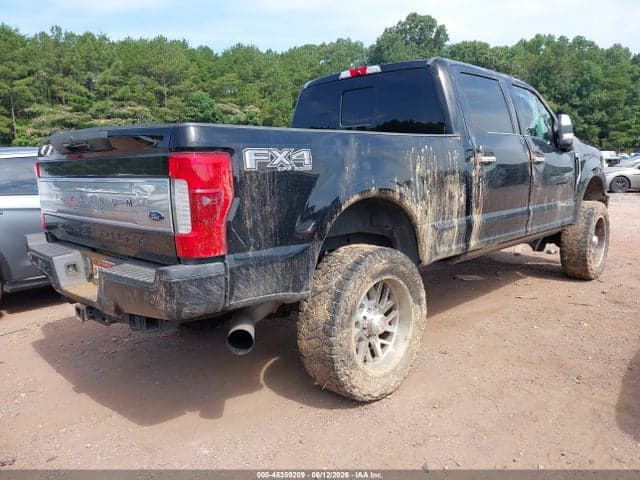 2017 FORD F-250 PLATINUM 4