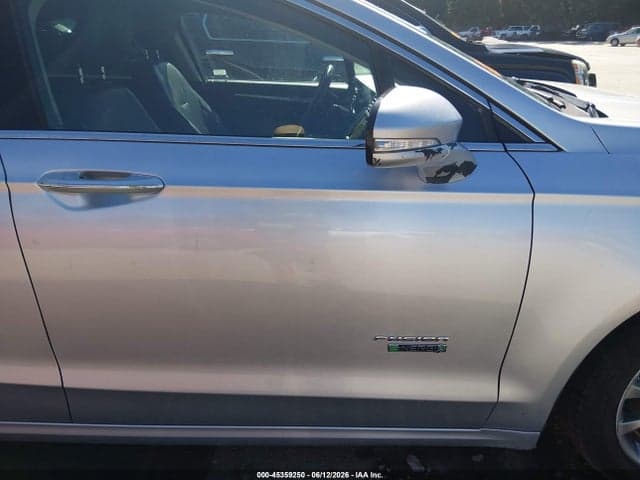 2017 FORD FUSION ENERGI TITANIUM 17