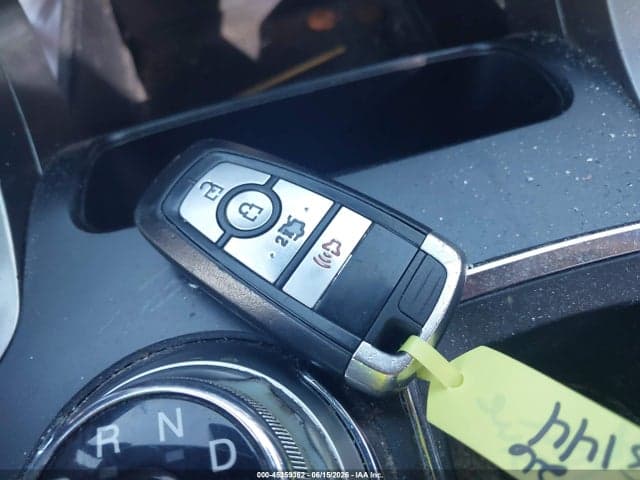 2019 FORD FUSION SE 11