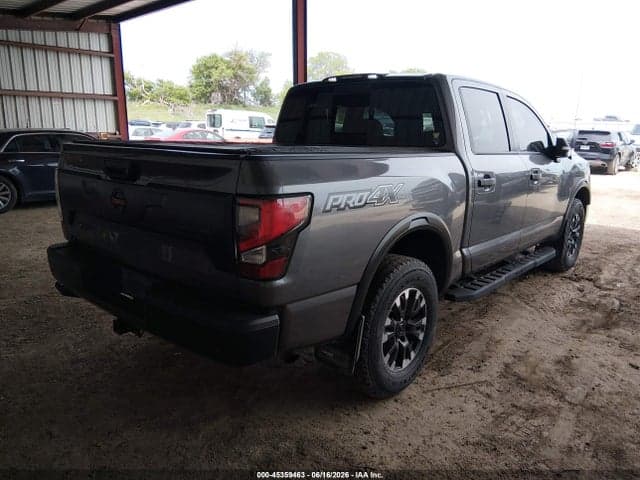 2021 NISSAN TITAN PRO-4X 4X4 4