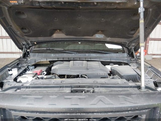 2021 NISSAN TITAN PRO-4X 4X4 10