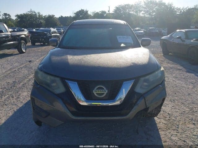 2017 NISSAN ROGUE S 11