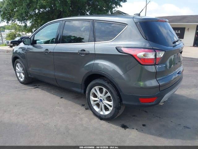 2017 FORD ESCAPE SE 3