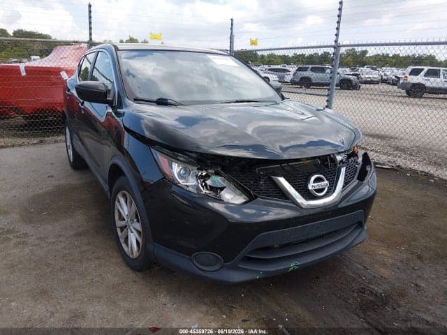 2017 NISSAN ROGUE SPORT S - 1