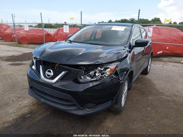 2017 NISSAN ROGUE SPORT S 2