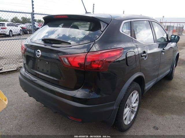 2017 NISSAN ROGUE SPORT S 4