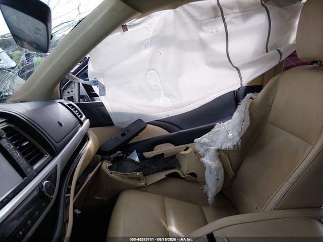 2019 TOYOTA HIGHLANDER XLE 5