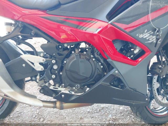 2025 KAWASAKI EX500 8